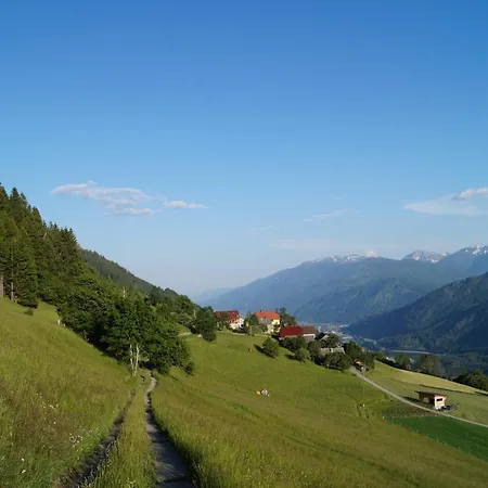 Guest house Panoramapension Platzer Unterkolbnitz