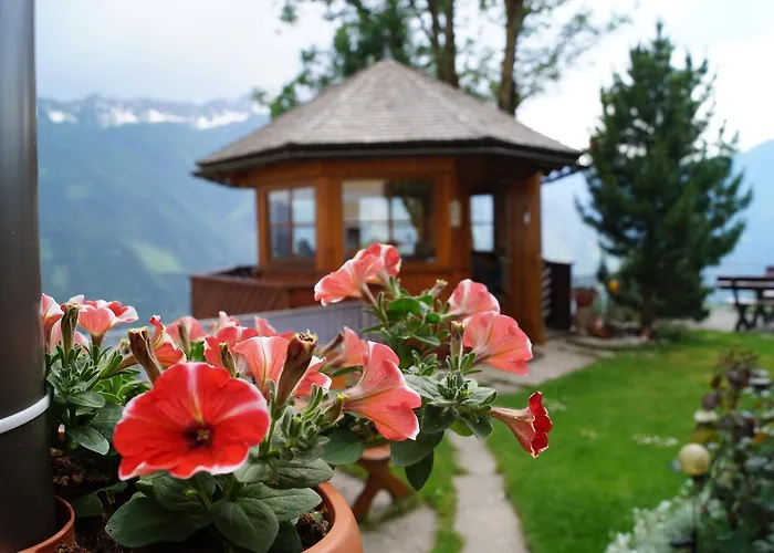 Panoramapension Platzer 3* Unterkolbnitz